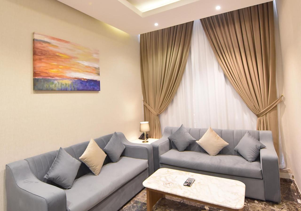 Rihanna Hotel Apartment Kuwait City Esterno foto