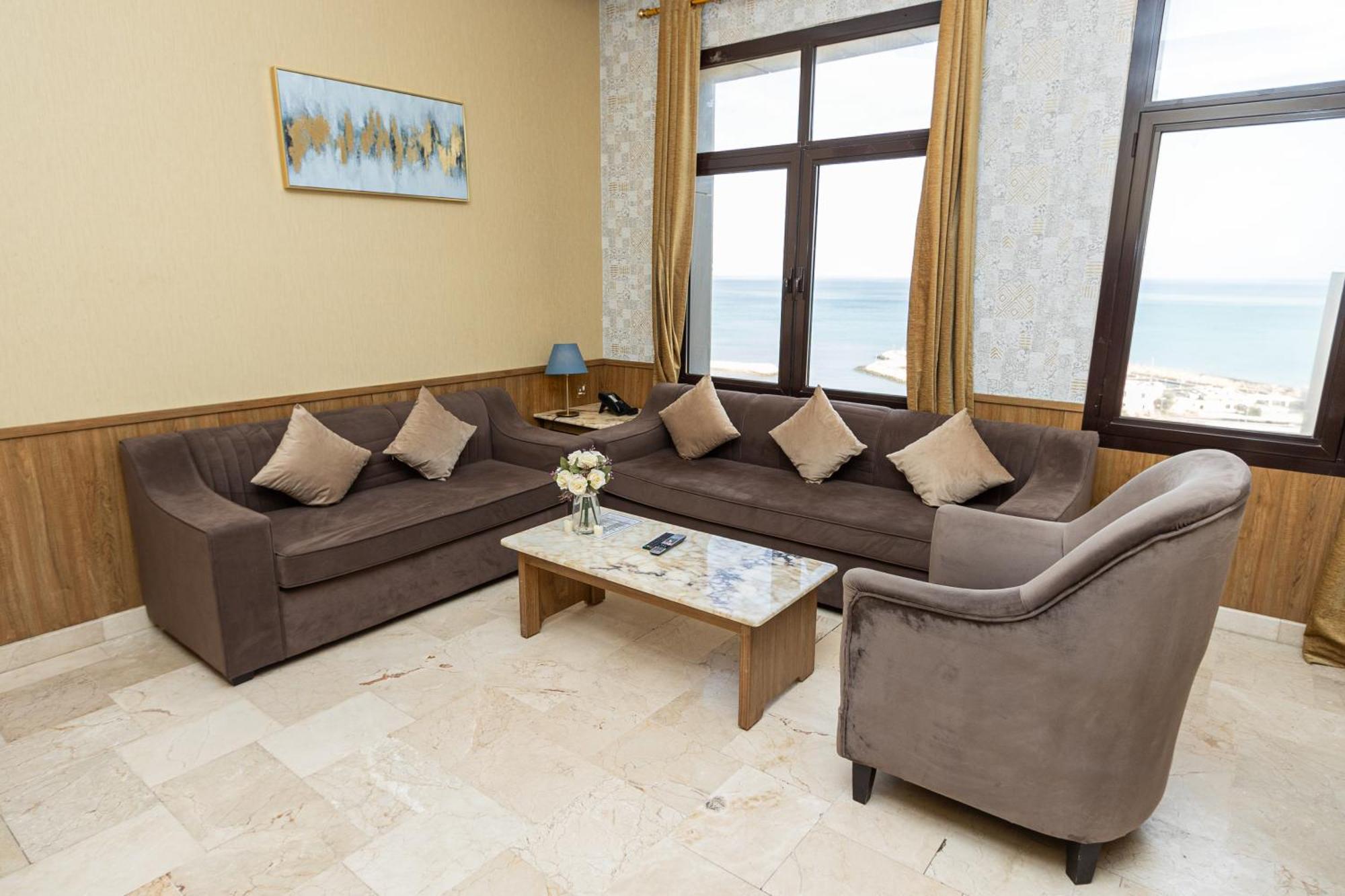 Rihanna Hotel Apartment Kuwait City Esterno foto