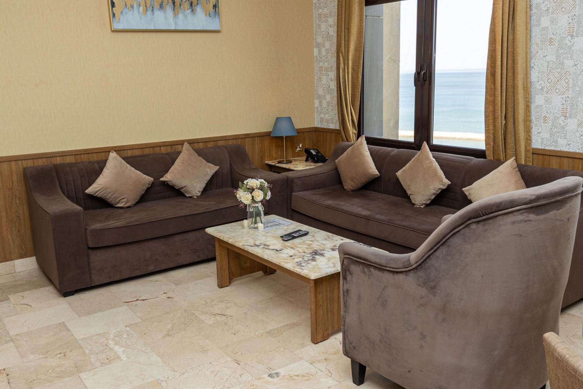 Rihanna Hotel Apartment Kuwait City Esterno foto