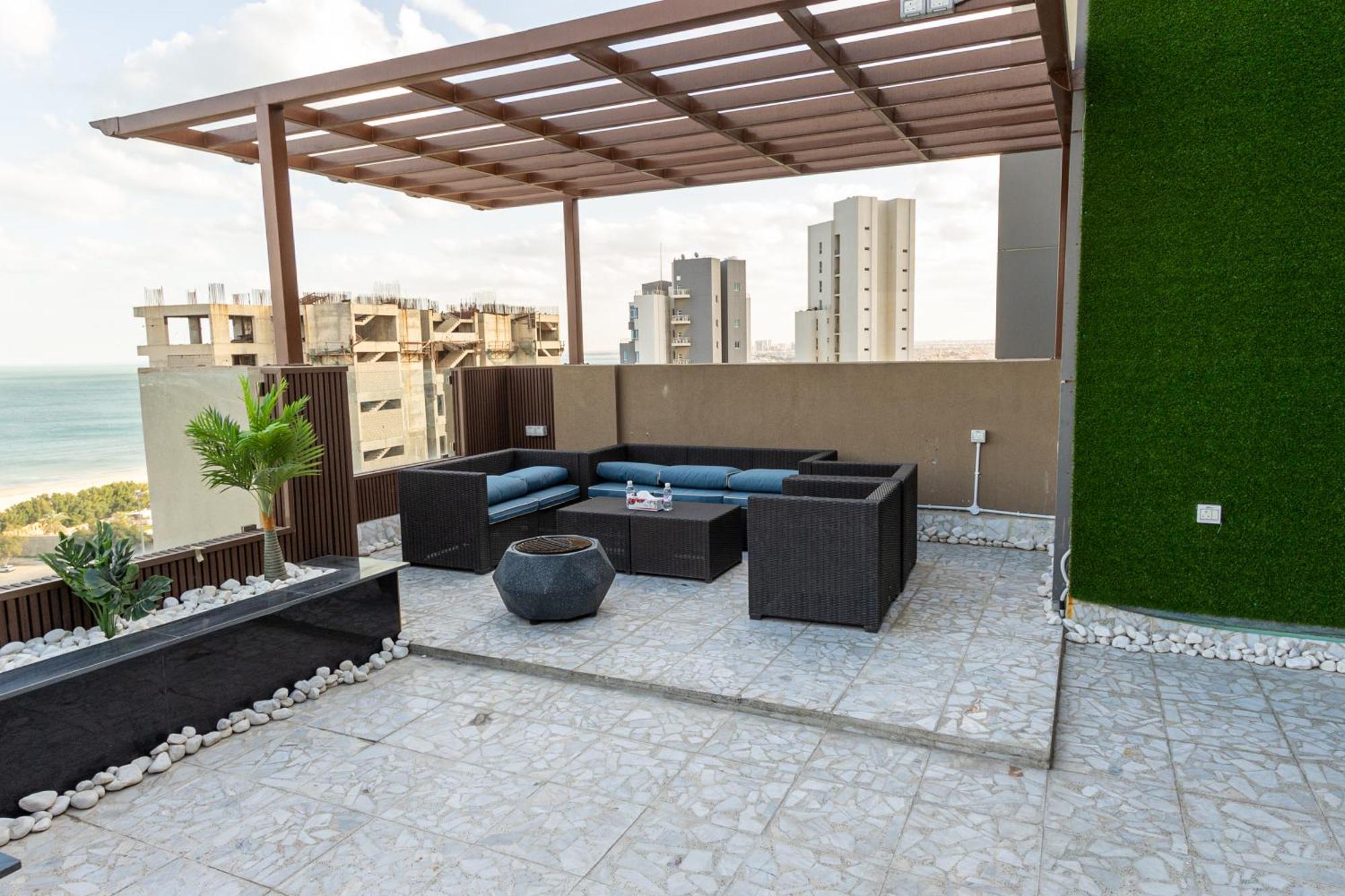 Rihanna Hotel Apartment Kuwait City Esterno foto